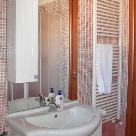 Atticopertini Apartamento *