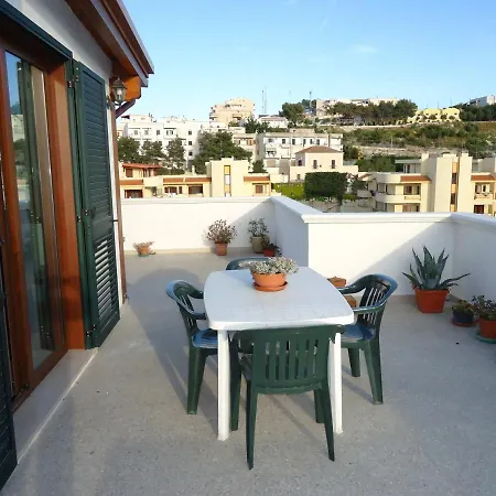 Atticopertini Vieste